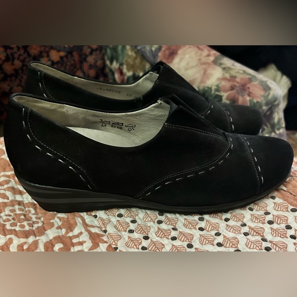 Waldlaufer Sueded Leather Shoes - Picture 4 of 7